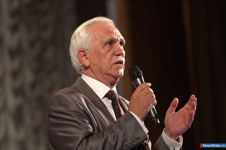  - ,   .   "   ",      26,   ,   