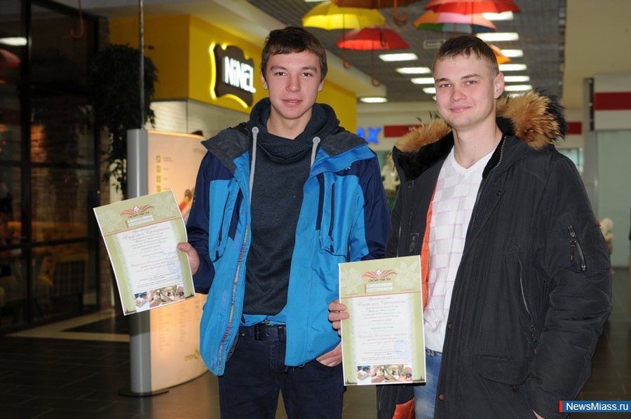 "������� �����": ������� ������ - ������ �����. � �������� �������, 12 ������, � ��� "����" ������� ����� "������� �����" � ���������� ������� ���������� iPhone 6