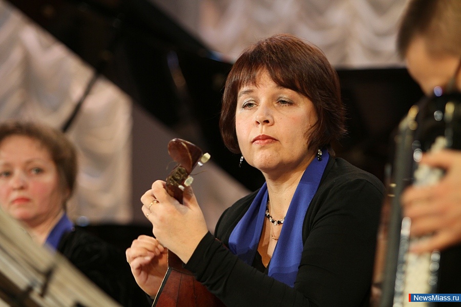   .    ""  ,  80-       -  