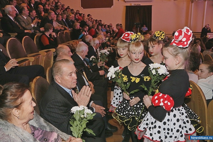 ������ ����������� ����� �������� �������. ����� �������� �������� ������ �������� ��������� ����� � �������������