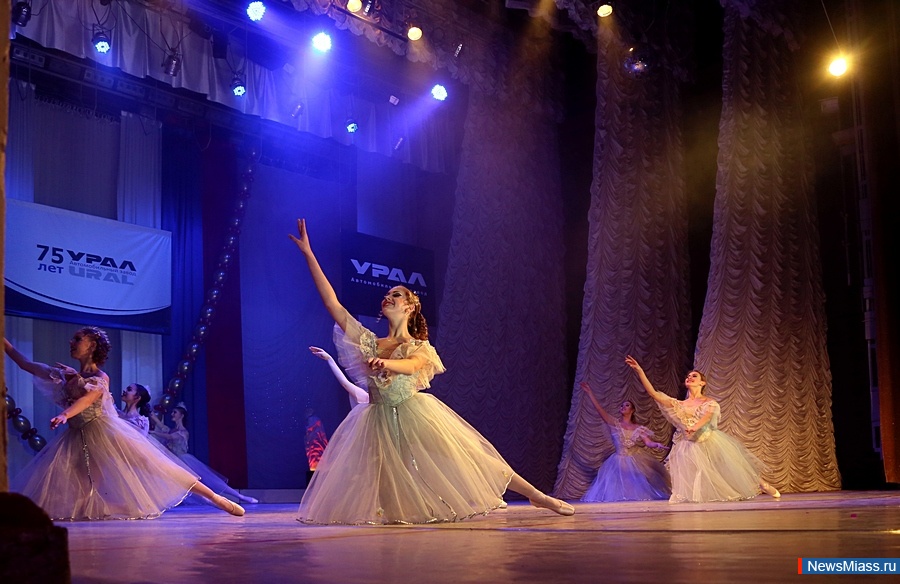 "��������� ������ ���������� ��������� ����������". 30 ������ - �������������� ������ "����" - ����������� 75 ���. ���������� ��������������� ����������� � ������� ������� ���������� ����� ����������