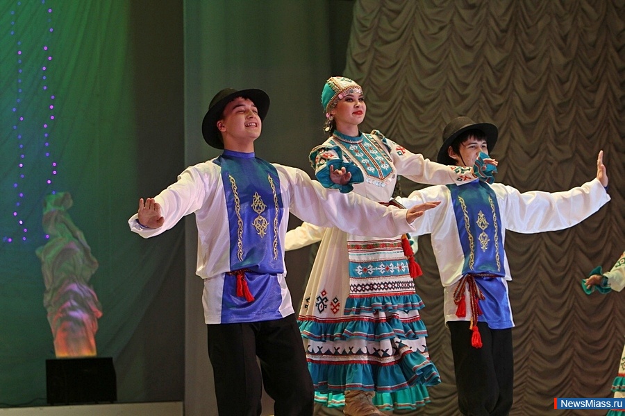 "    ". 30  -   "" -  75 .         