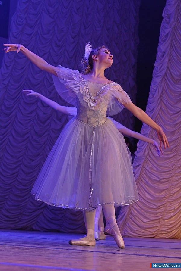 "    ". 30  -   "" -  75 .         