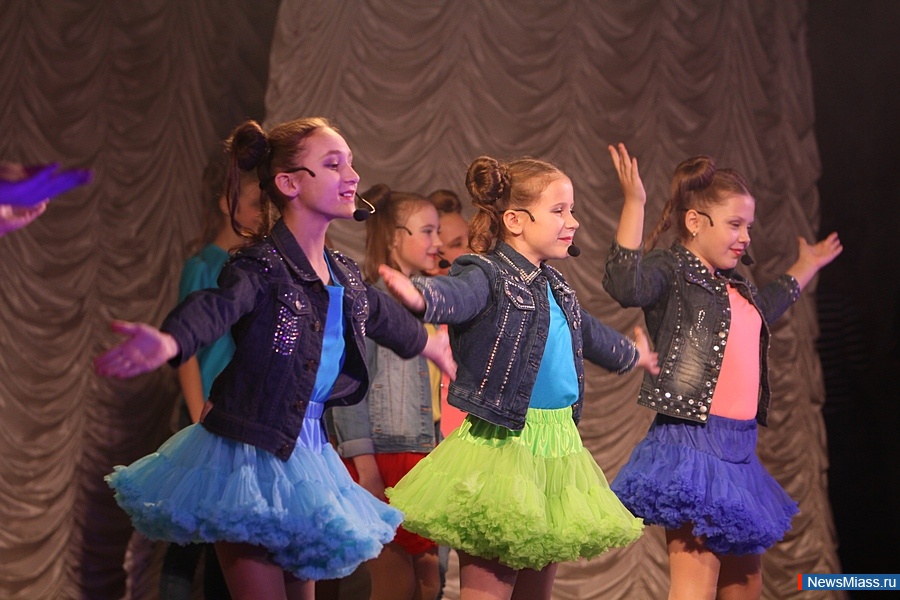 "    ". 30  -   "" -  75 .         