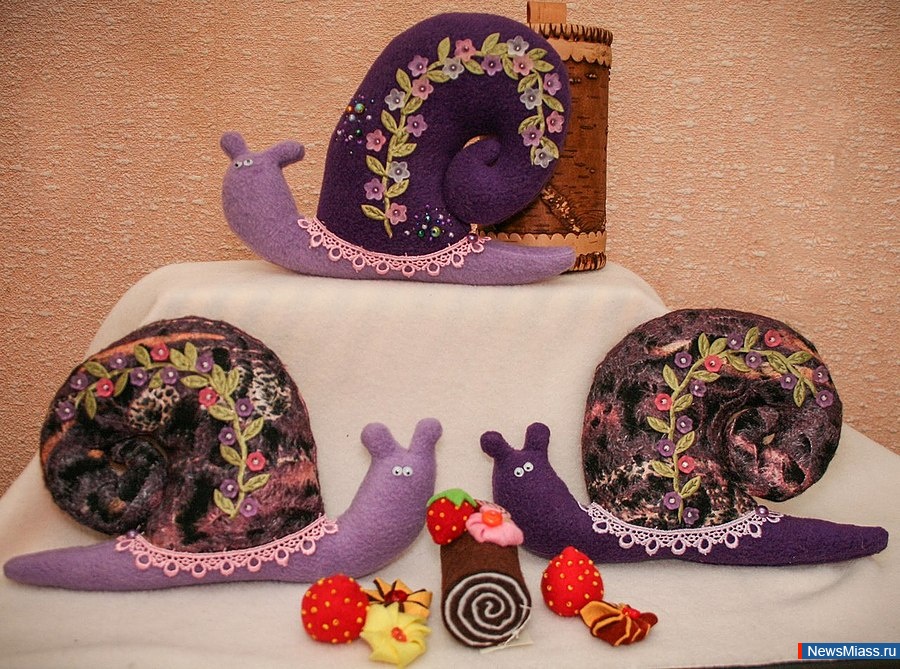  " " .    "" - ,   ,    .          