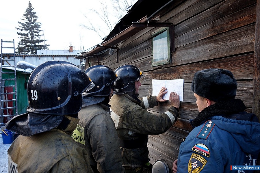  ,     .    ""   ,      , -    