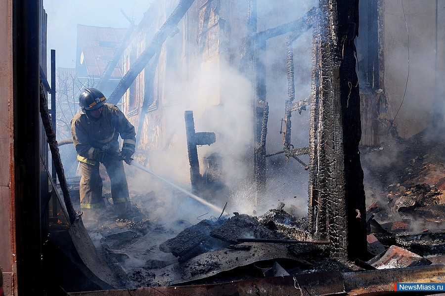  ,     .    ""   ,      , -    