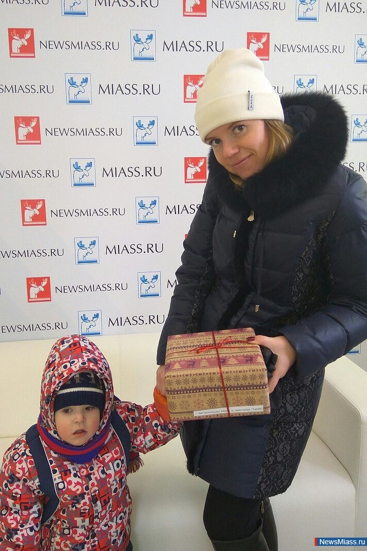    :  !.        "NewsMiass.ru"   