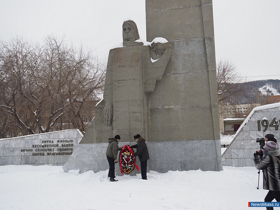 "   -  ".       ,   ,     