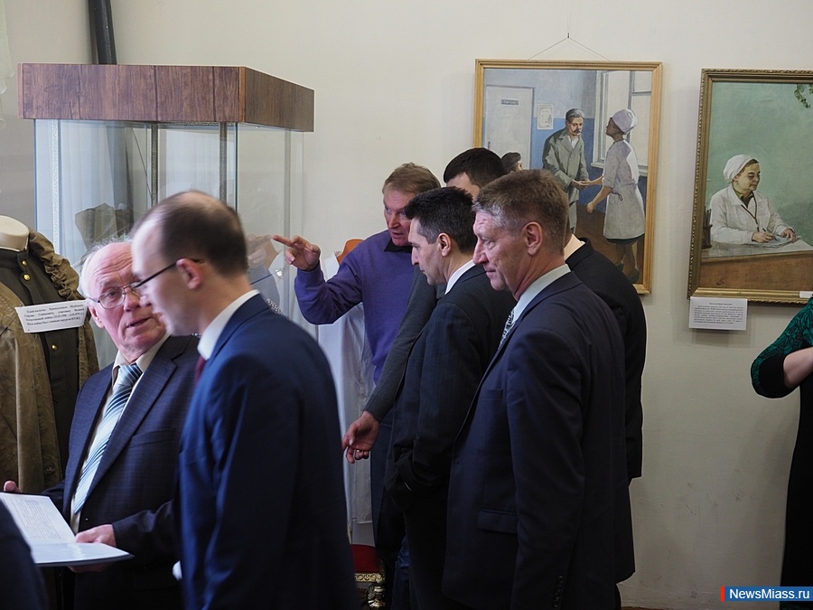 "����� �� ��������". � �������� ������������� ����� ��������� ��������, ����������� 75-������� ������ �� � 2