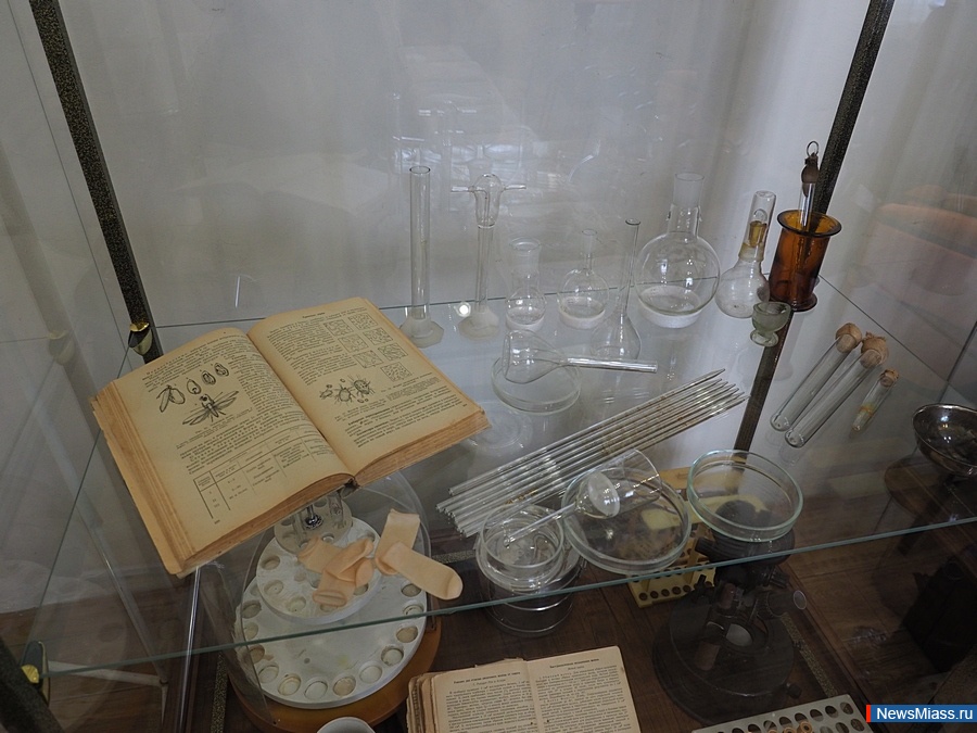 "  ".      ,  75-    2