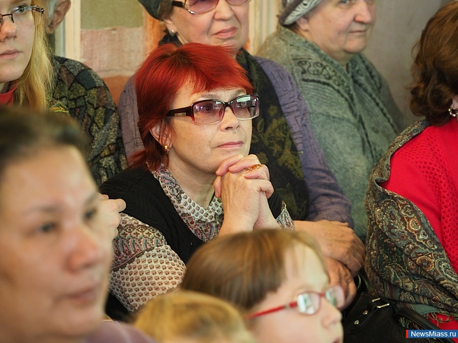 ",  , ...".           ""