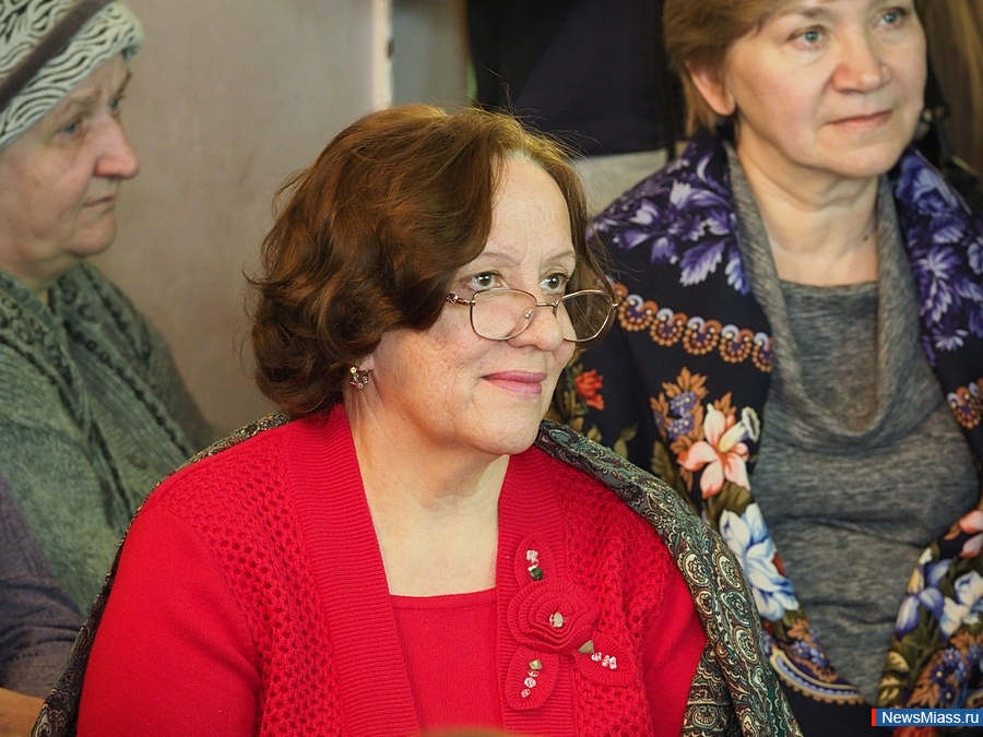 ",  , ...".           ""