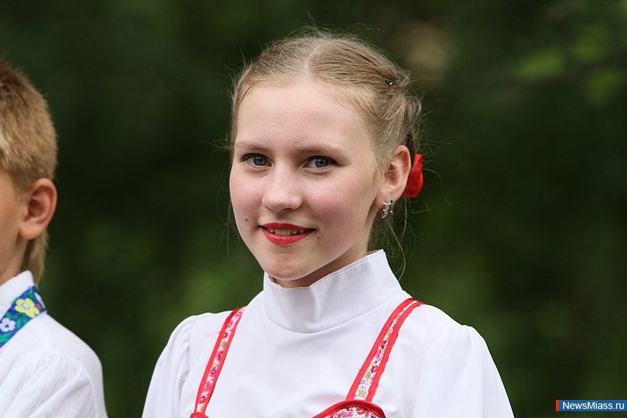 ������� �� ������ ������ �� �����. ������������ ��������� �������� "NewsMiass.ru" � 8 �����