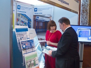 ����� �������� �������������