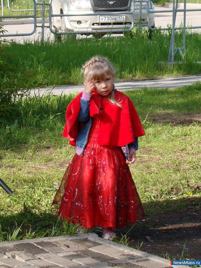    .  ,    ,     ,    9 