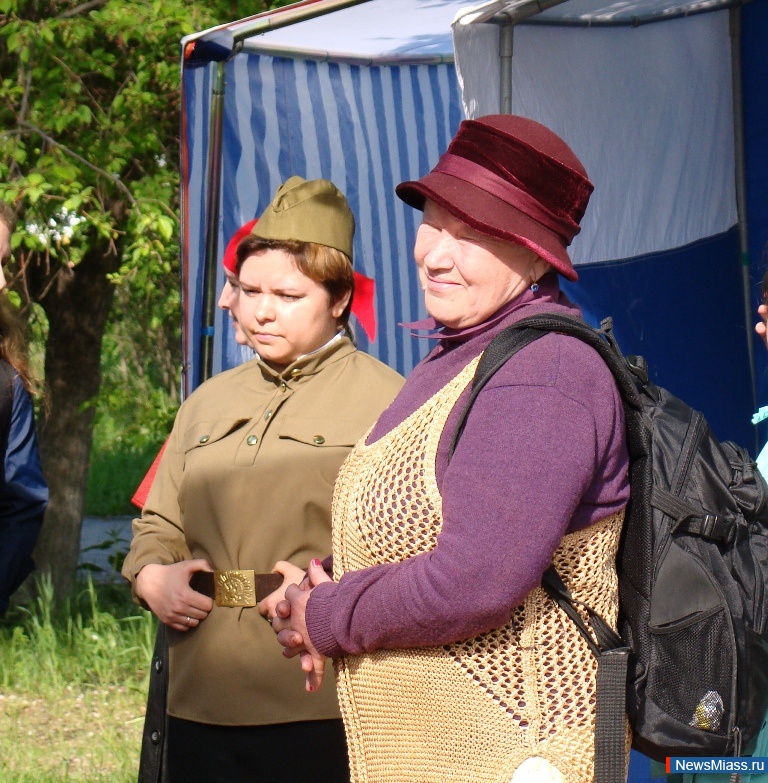    .  ,    ,     ,    9 