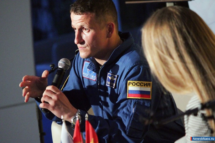        "".                 " "