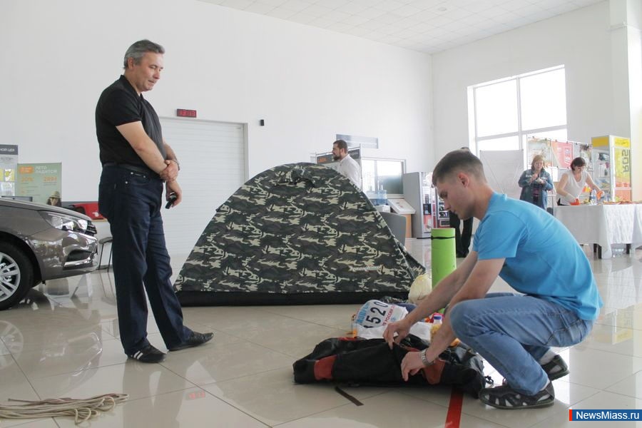 "  !".    LADA ""     "LADA 4x4"