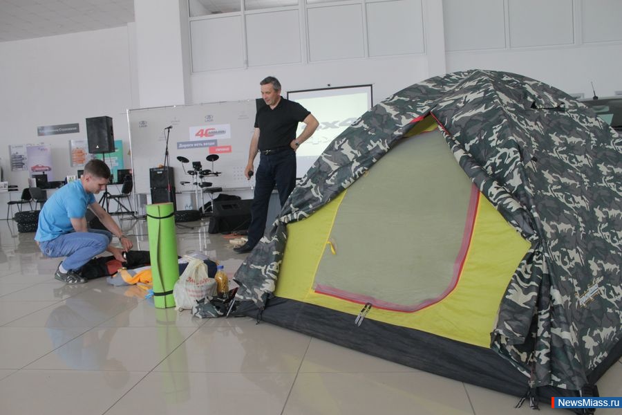 "  !".    LADA ""     "LADA 4x4"