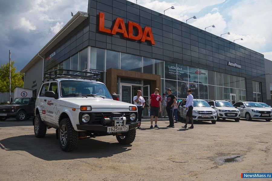 "  !".    LADA ""     "LADA 4x4"