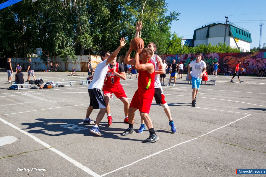  "33"   .            "33"    ""