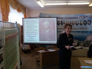 �������-�����