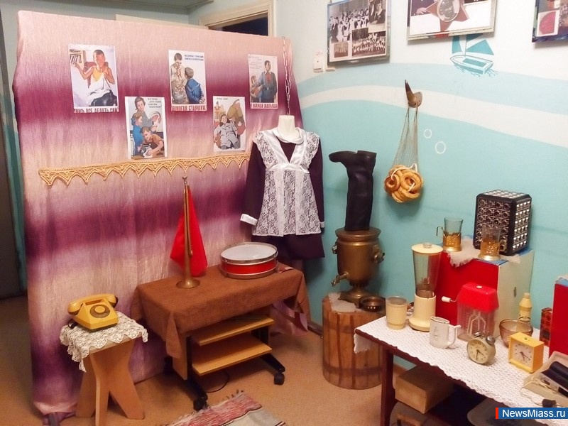 100-����� ��������� ������������. � �� "����������" ����������� ������ �������� ��������� ���������� � ��������� �������