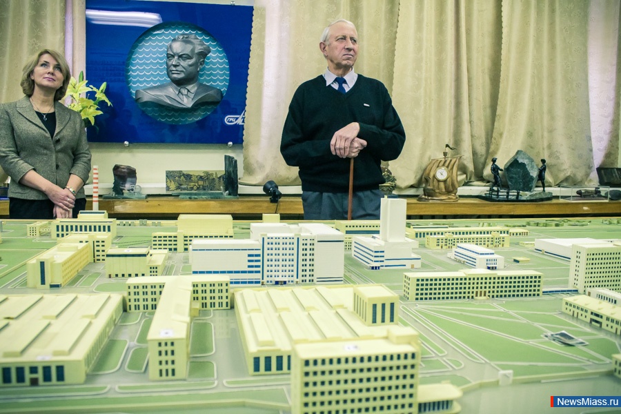 " -  10  !". -     ()