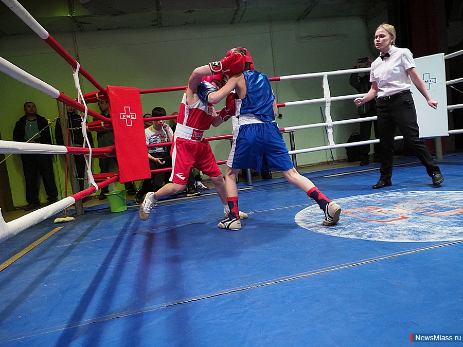 New boxing. Владислав Гамзюлев Миасс. Прибнов бокс. Пустуев Анатолий бокс Миасс. Бокс на новой сортировке.