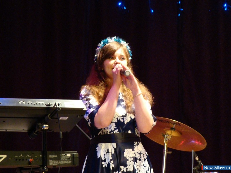    .  "  ", "", "-band",  ""  "Music-Safe"     " "