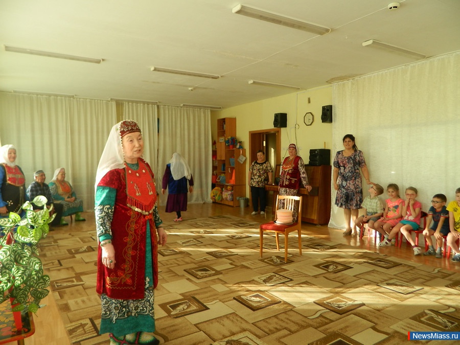 "    ".  " "         99