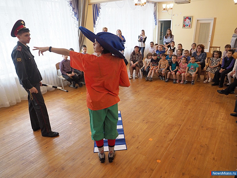 ������ "����� �������� ����". ����������� ������ �������� "������" �������� �����-�������� ������ � ��������� ����������