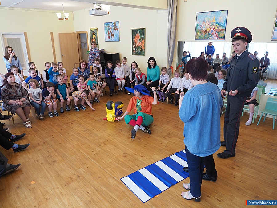 ������ "����� �������� ����". ����������� ������ �������� "������" �������� �����-�������� ������ � ��������� ����������