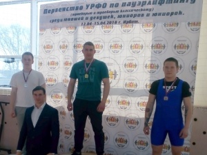 ����� ���� � �� ������...