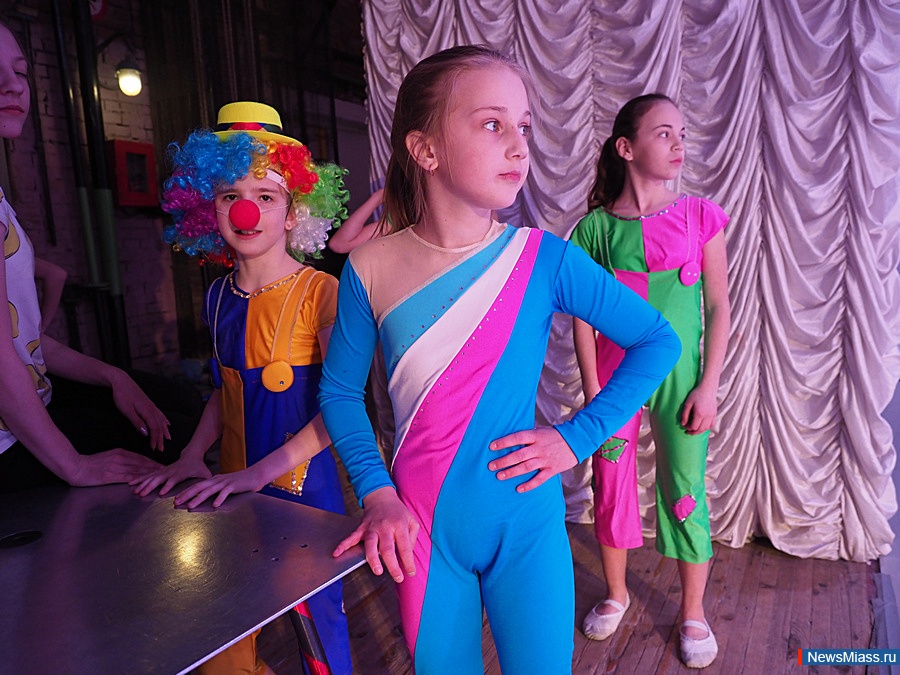 ����, �������� � �����������!. � ������ ��������� �������� ������� ��������� ��������� ���������� "����"