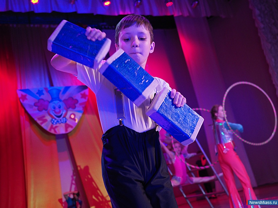 ����, �������� � �����������!. � ������ ��������� �������� ������� ��������� ��������� ���������� "����"