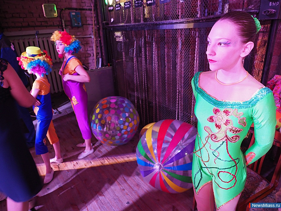 ����, �������� � �����������!. � ������ ��������� �������� ������� ��������� ��������� ���������� "����"