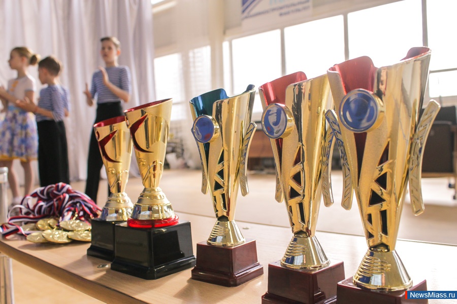  !.      "Dance Travel"  