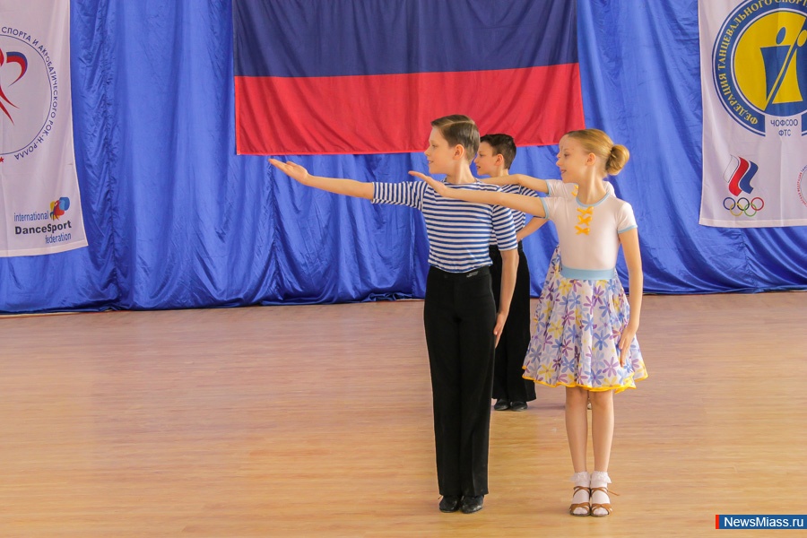  !.      "Dance Travel"  