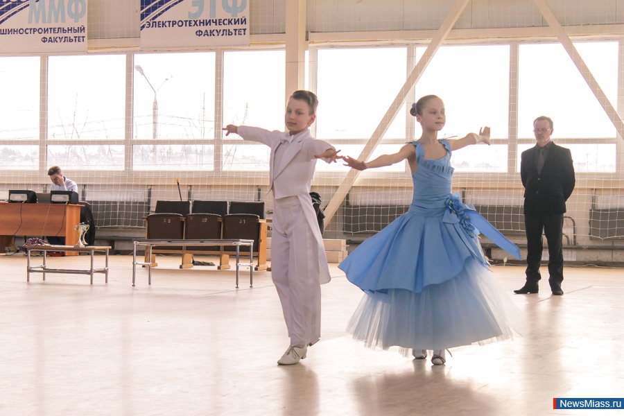  !.      "Dance Travel"  