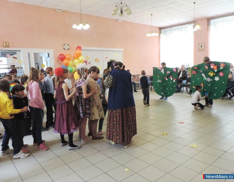 ",    -    !".     " "    