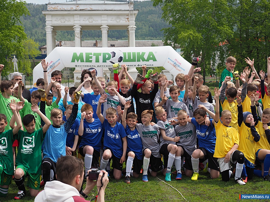 "-2018" .         ""