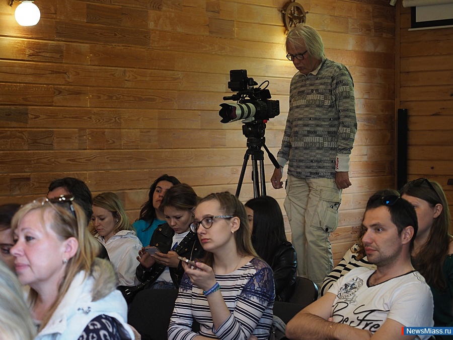 �������� ������� �� ��� �������. � ������ ����������� ������� �������� ������ �� ����� ��������������� Ը���� ��������