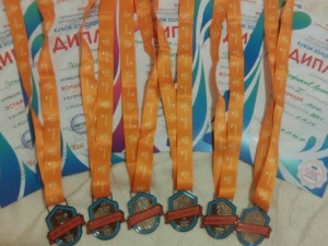 ����� ������� � ���� ����