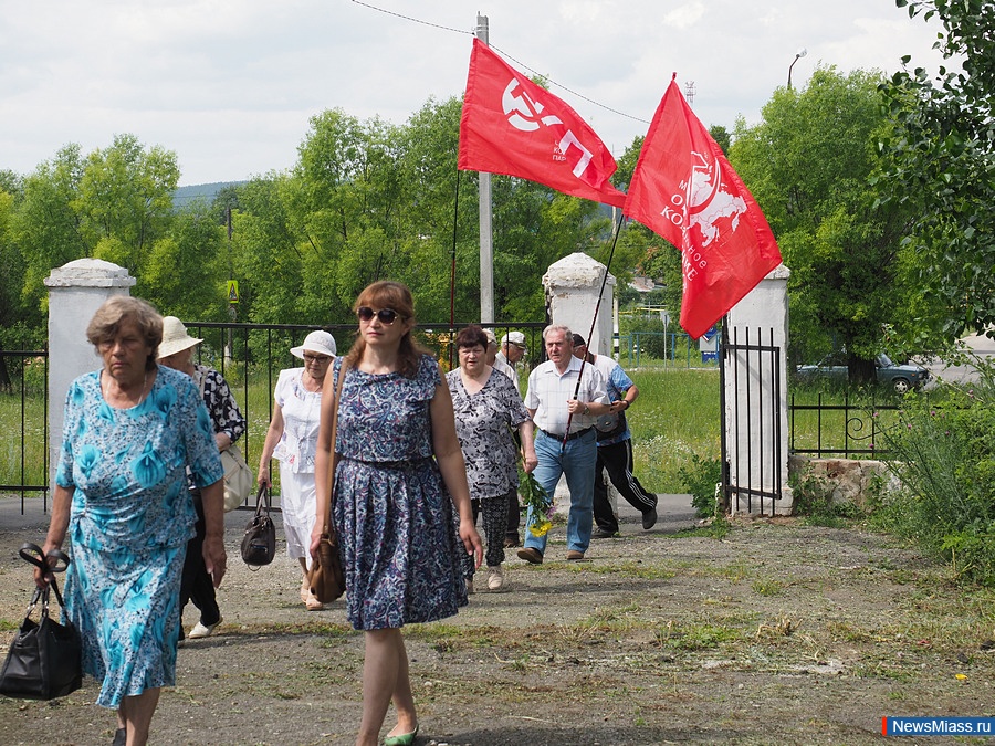 ������� ������ ��������. � ������ ������ ������ � ����� ��������� ������������ ������ �� ����������� � ������������� �����������