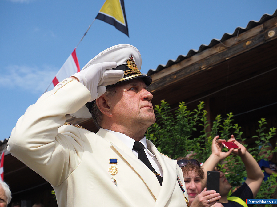 �������� �������� ������ ���. � ������ ������ ������������� �����������, ������������ �� ��� ������-�������� �����