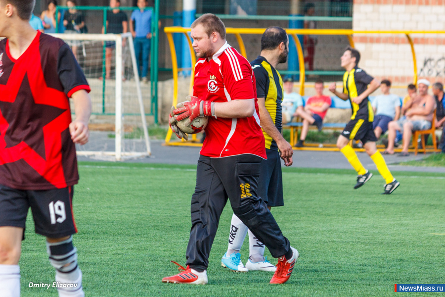 ����� ������� �����������. "����������" ������� � "������"