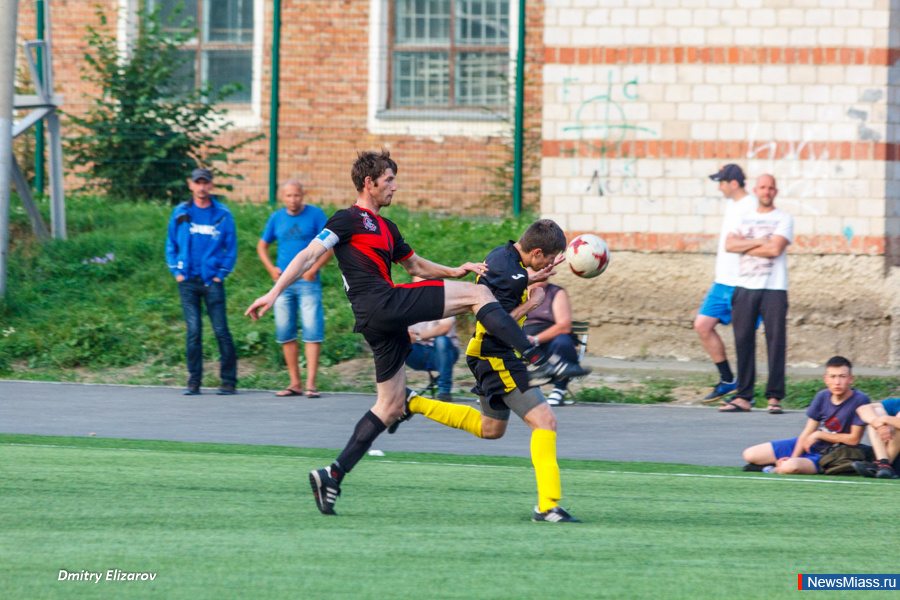 ����� ������� �����������. "����������" ������� � "������"