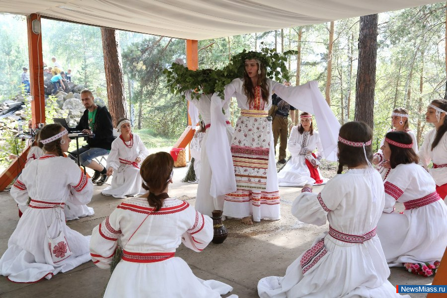   !.       "  "         ""  11  19 